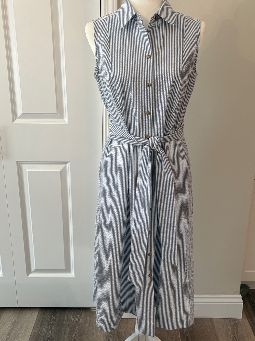 Anne Klein BlueStriped Seersucker Sleeveless Midi Shirt Dress w/ TieBelt Pockets
